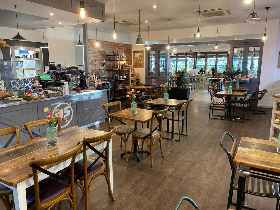 Walled Garden Restaurant