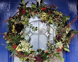 Christmas Door Wreath Workshop at Betchworth