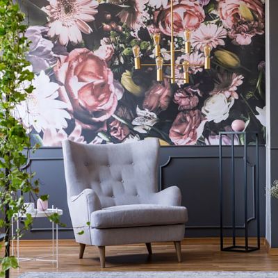 Home trends: wallpaper & plants