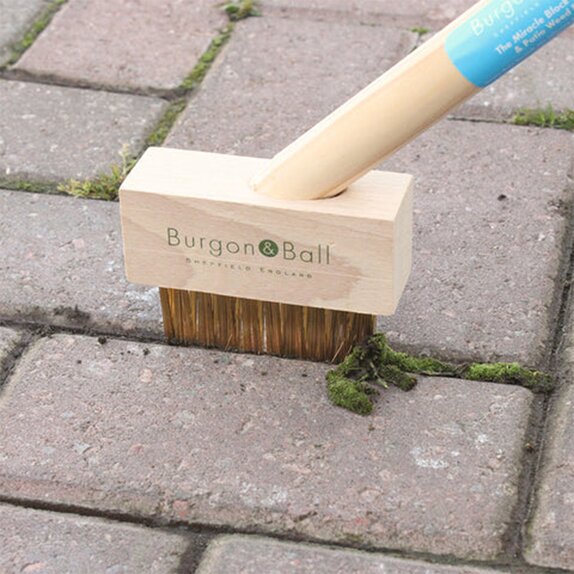 Burgon and Ball Long Handled Miracle Block Paving Brush