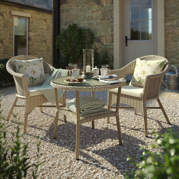 Carrdale Bistro Set (With Cushion Pads)