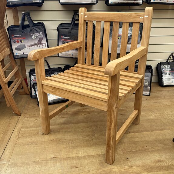 Daro Teak Classic Armchair