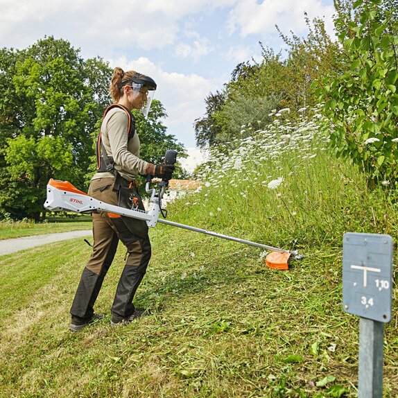 FSA 135 Strimmer - image 2