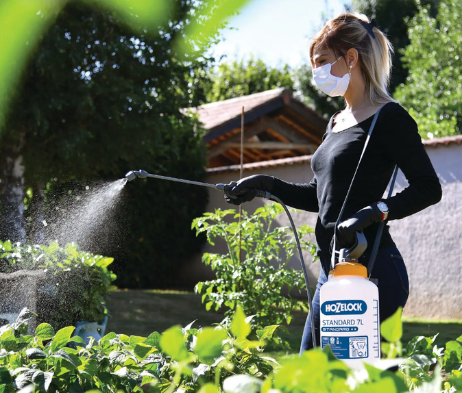 Hozelock Standard Sprayer - 7L