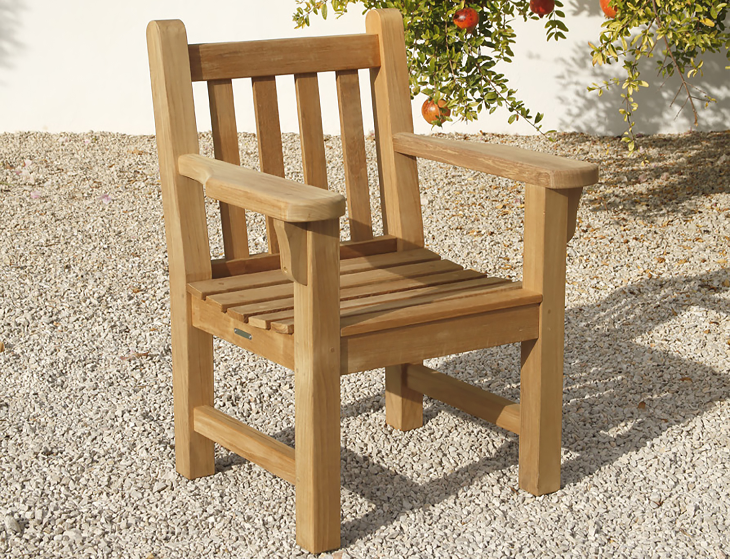 London Armchair Knights Garden Centres
