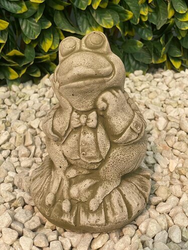 Melmar Stone Frog On A Lily Pad - Sherwood