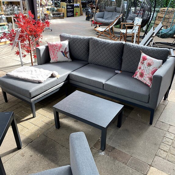 Mirfield 3 Seater Relaxer with Static Table
