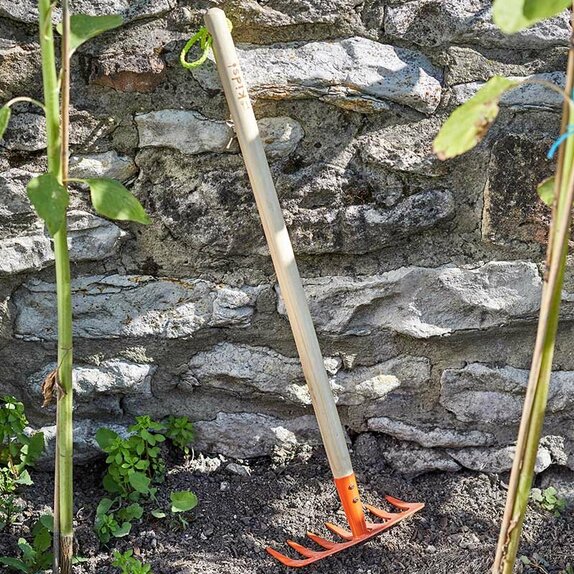 Soil Rake - image 1