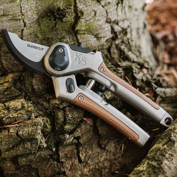 Surecut All Purpose Lite Bypass Secateurs - image 1