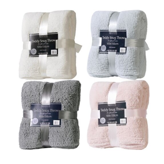Teddy Snug Throw